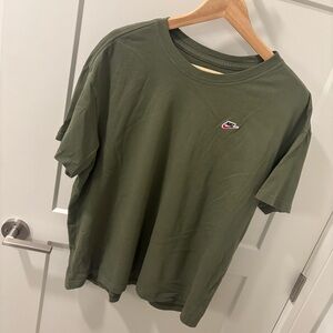 The Nike Tee Olive Green Short-Sleeve Crewneck T-Shirt